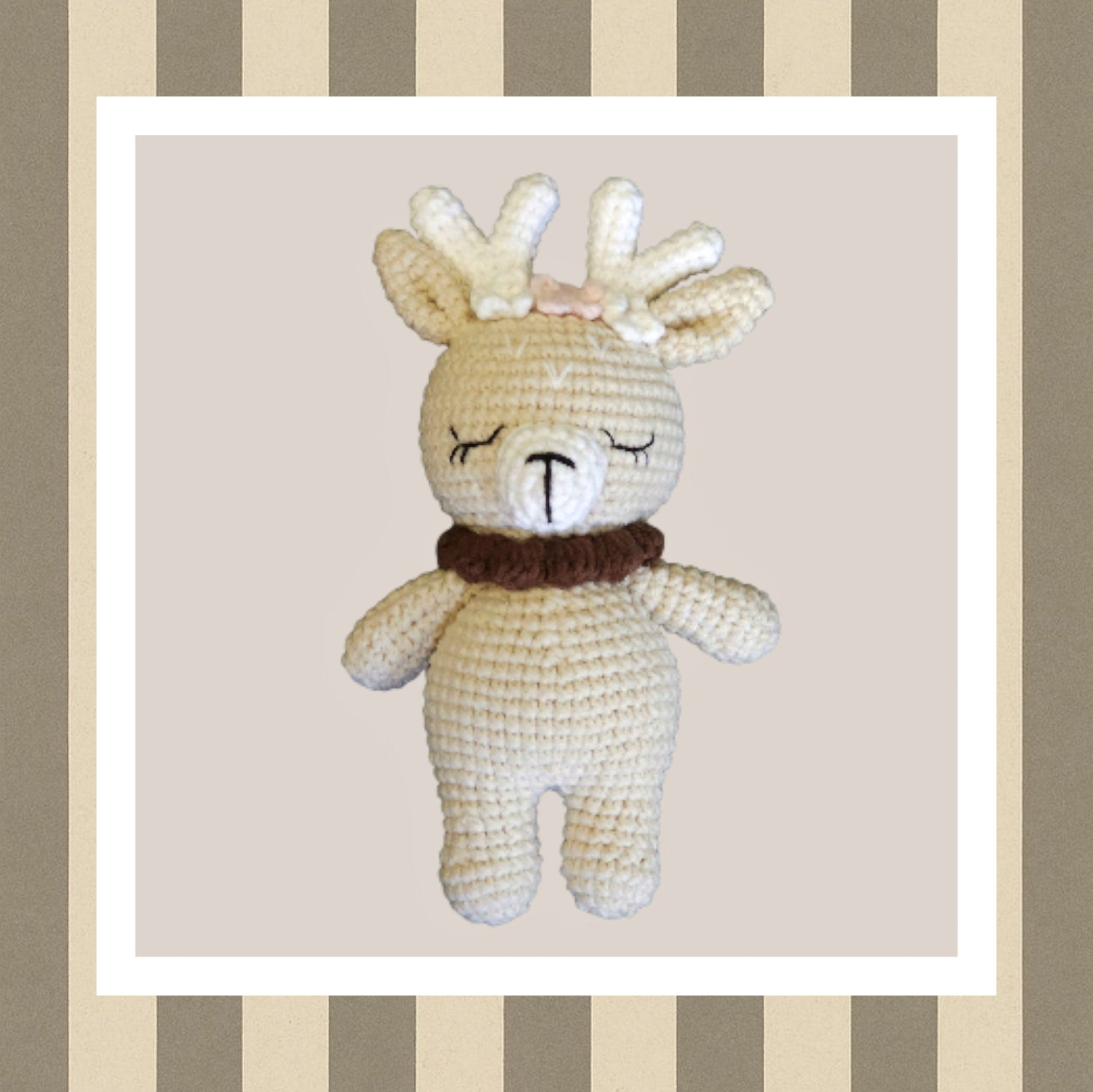 Muñeco Ciervo de crochet – compañero para bebés soñadores